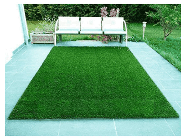 How To Place Artificial Grass Rug In Your Garden 1