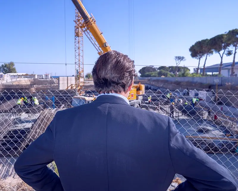 3 Benefits To Hire A Construction Project Manager 2