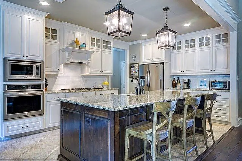 The Ideal Kitchen Layout For A Family That Loves To Entertain 2