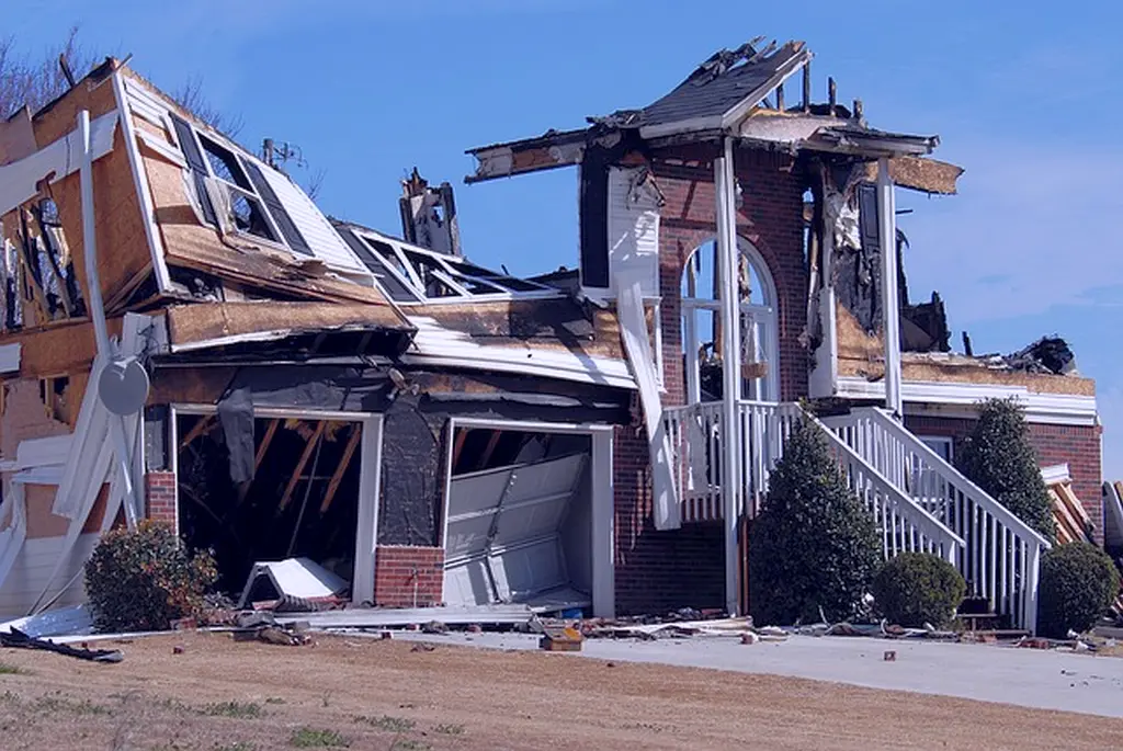 How Does the Fire Damage Restoration Process Keep Your Home Safe 3