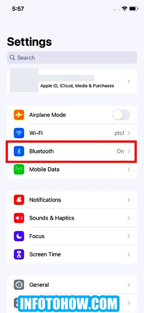 Why Are My AirPods Flashing White But Not Connecting? Possible Reasons And Solutions 4